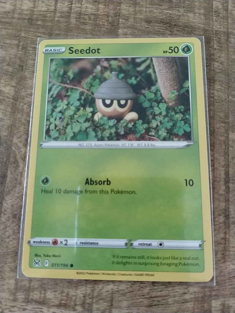 Pokemon Lost Origin , Seedot 011/196, Verzenden, Zo goed als nieuw, Losse kaart