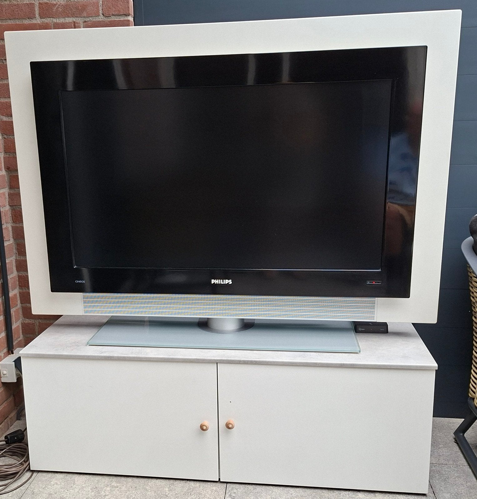 Philips LCD Ambilight KleurenTV + TV KAST 1 KOOP., Ophalen, Gebruikt, Philips