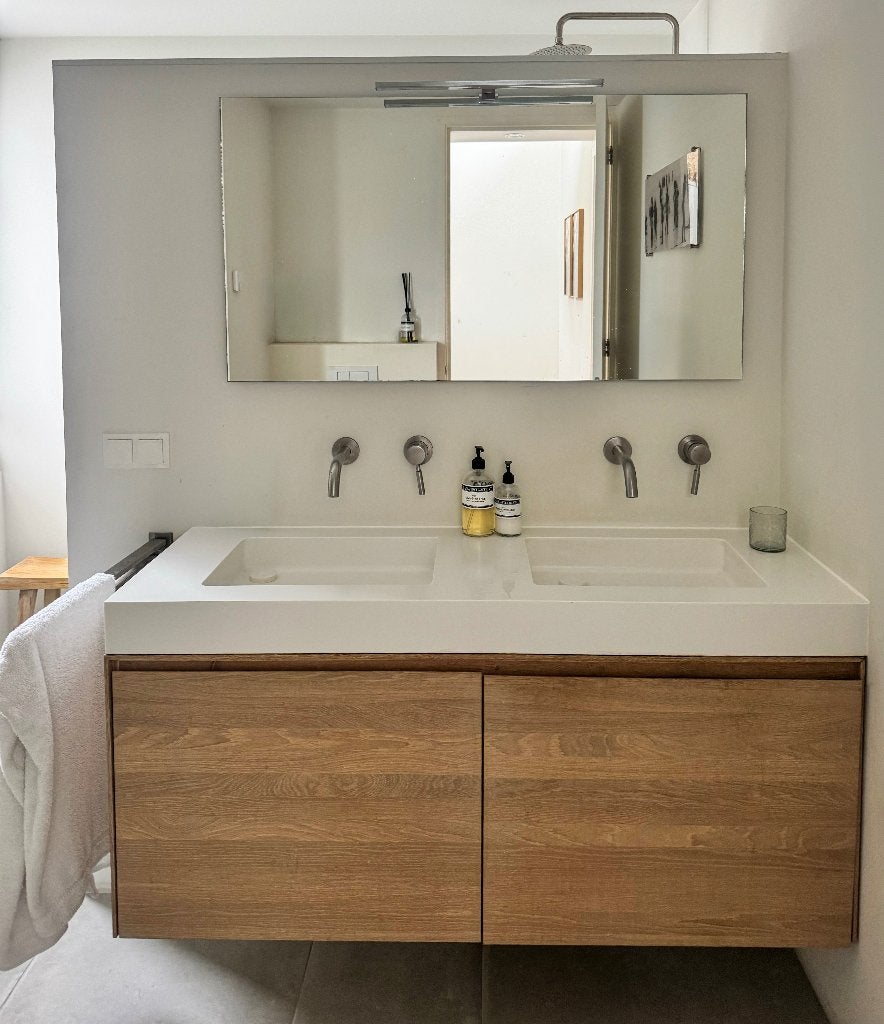 Luxe  badmeubel eiken + solid surface wastafel, Huis en Inrichting, Badkamer | Badkamermeubels, Ophalen, Gebruikt, 100 tot 150 cm