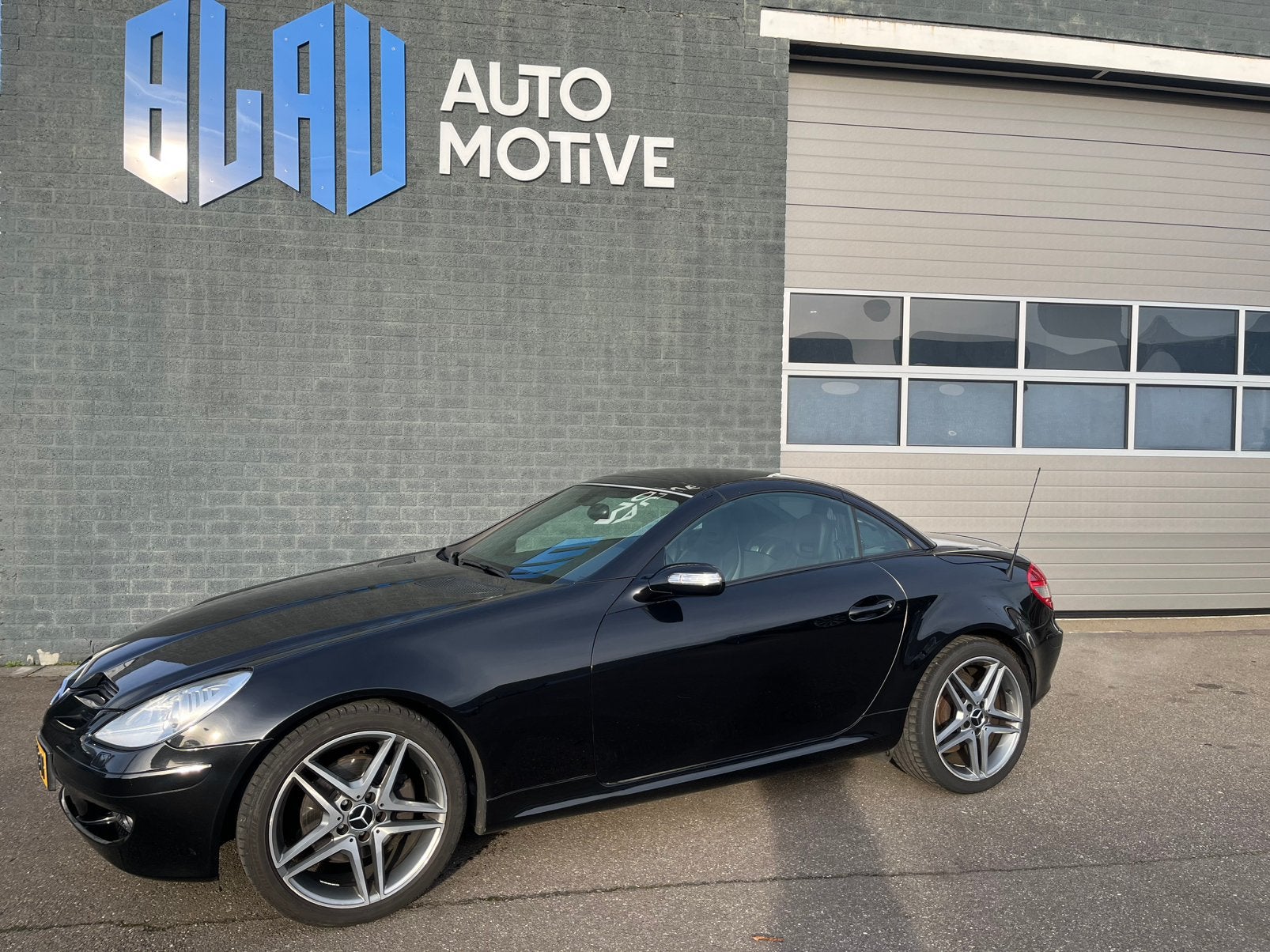 Mercedes-Benz SLK 3.0 Slk280 Roadster AUT 2005 Zwart, Auto's, Mercedes-Benz, Bedrijf, SLK, Benzine, F, Cabriolet, Automaat, Geïmporteerd