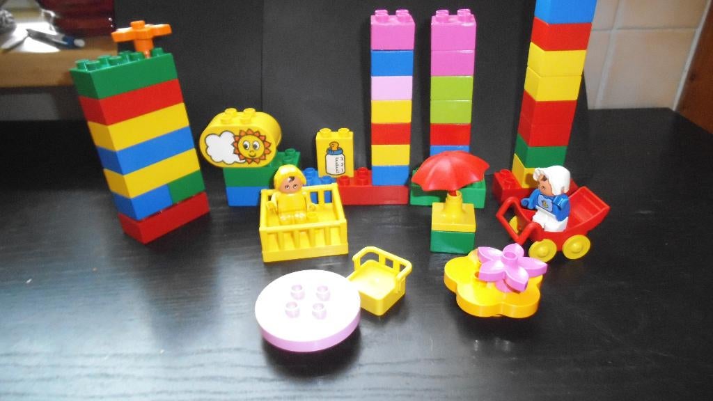 duplo baby met spullen, Kinderen en Baby's, Ophalen of Verzenden, Gebruikt, Duplo