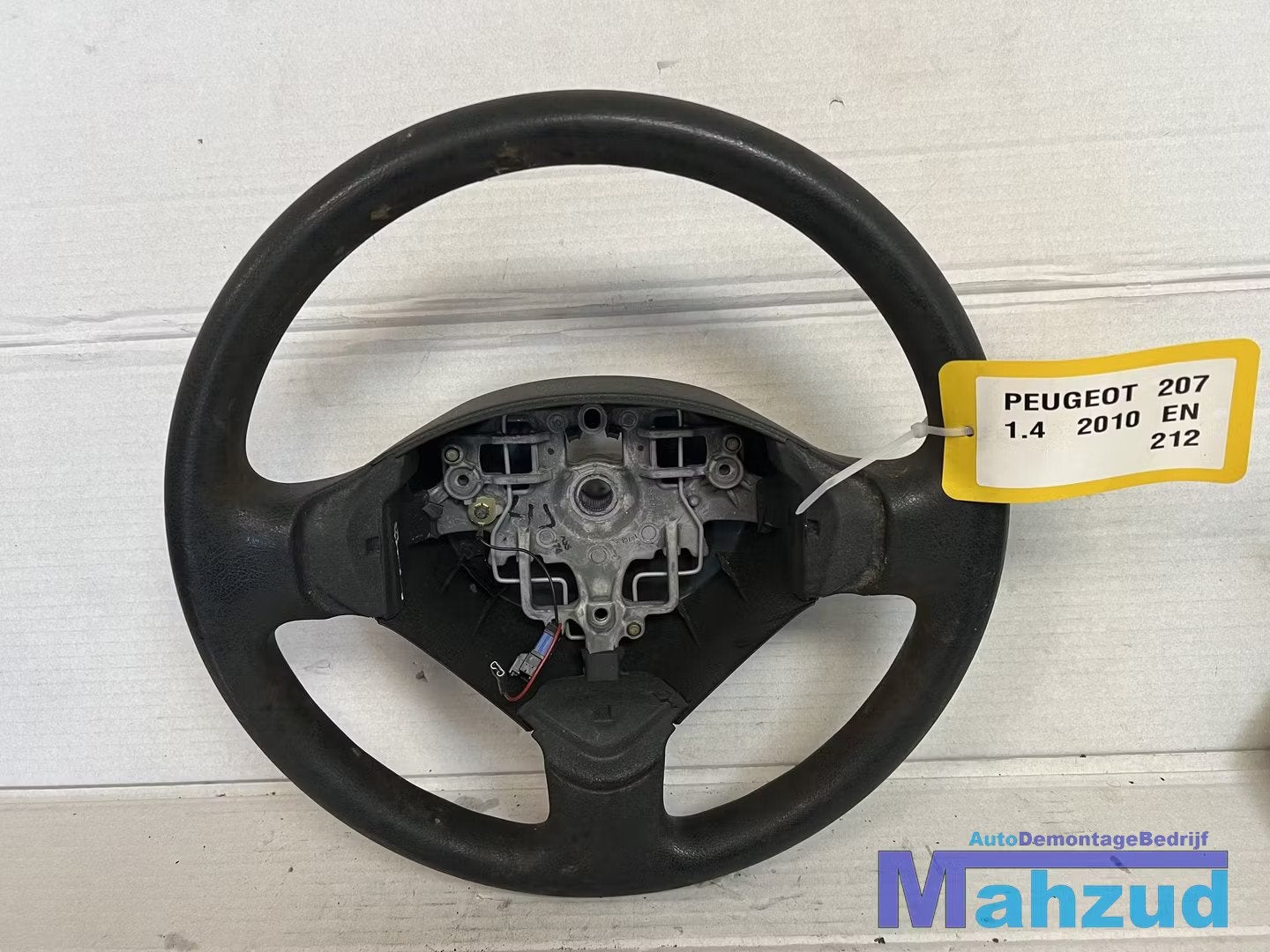PEUGEOT 207 stuurwiel stuur 2006-2015, Taurusavenue 1
2132 LS  Hoofddorp, NL, Gebruikt, Contact.group@renault.com, Stellantis N.V.