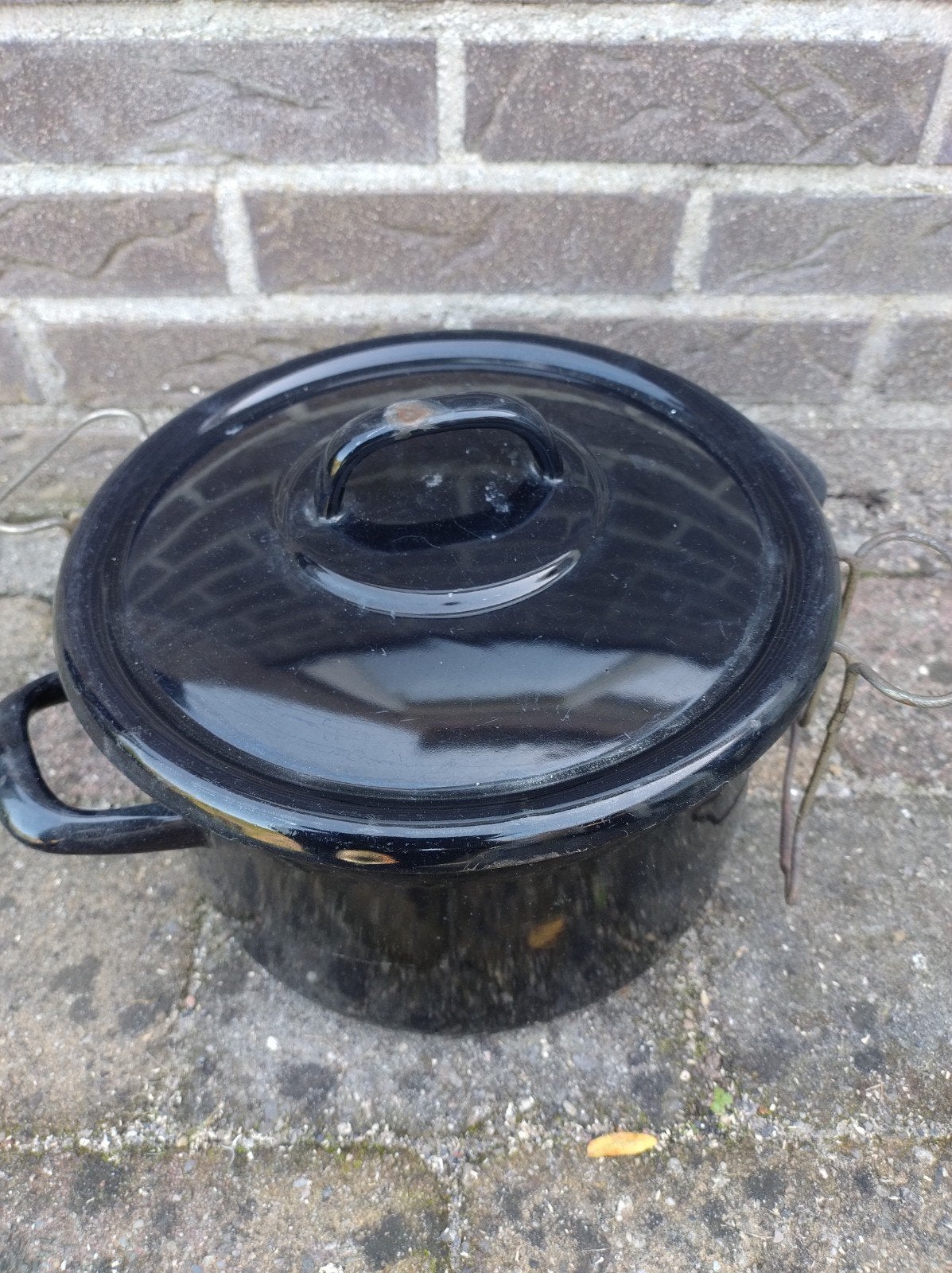 Vintage Frituurpan met Mand - Zwart Emaille, 3 tot 4 liter, Ophalen of Verzenden, Gebruikt, Uitneembare binnenpan