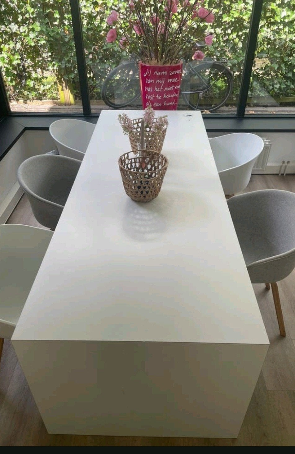 Witte eettafel 240x90 cm, is al uit elkaar, Huis en Inrichting, Tafels | Eettafels, Ophalen, Overige materialen, Gebruikt, 200 cm of meer