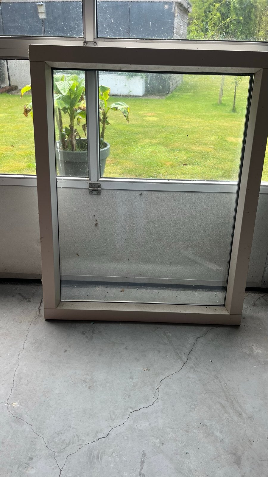 Kunststof kozijn met thermopane glas en afwerklat, Ophalen, Gevelraam of Ruit, Gebruikt, 120 tot 160 cm