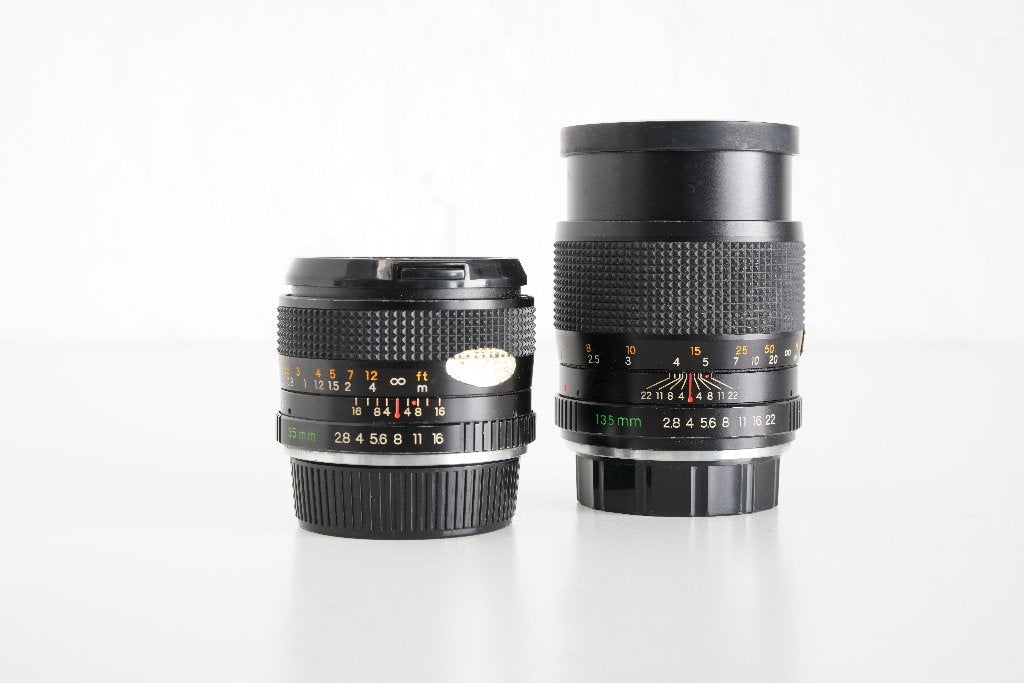 2  Yashica fotolenzen, Audio, Tv en Foto, Fotografie | Lenzen en Objectieven, Ophalen of Verzenden, Telelens