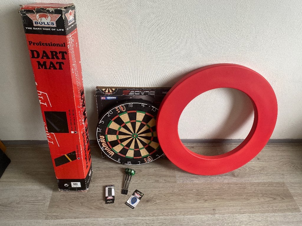 Dartbord, Vijf spelers of meer, Ophalen, Gebruikt
