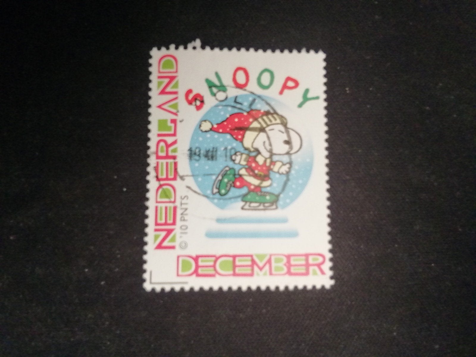 44 NEDERLAND DECEMBERZEGEL SNOOPY GESTEMPELD, Postzegels en Munten, Ophalen of Verzenden, Na 1940, Gestempeld