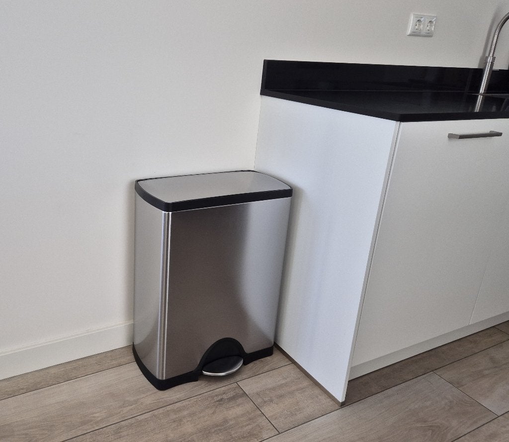 Simplehuman recycler 30+16L, Huis en Inrichting, 50 – 75, Met pedaal, 40 liter of meer, Ophalen of Verzenden