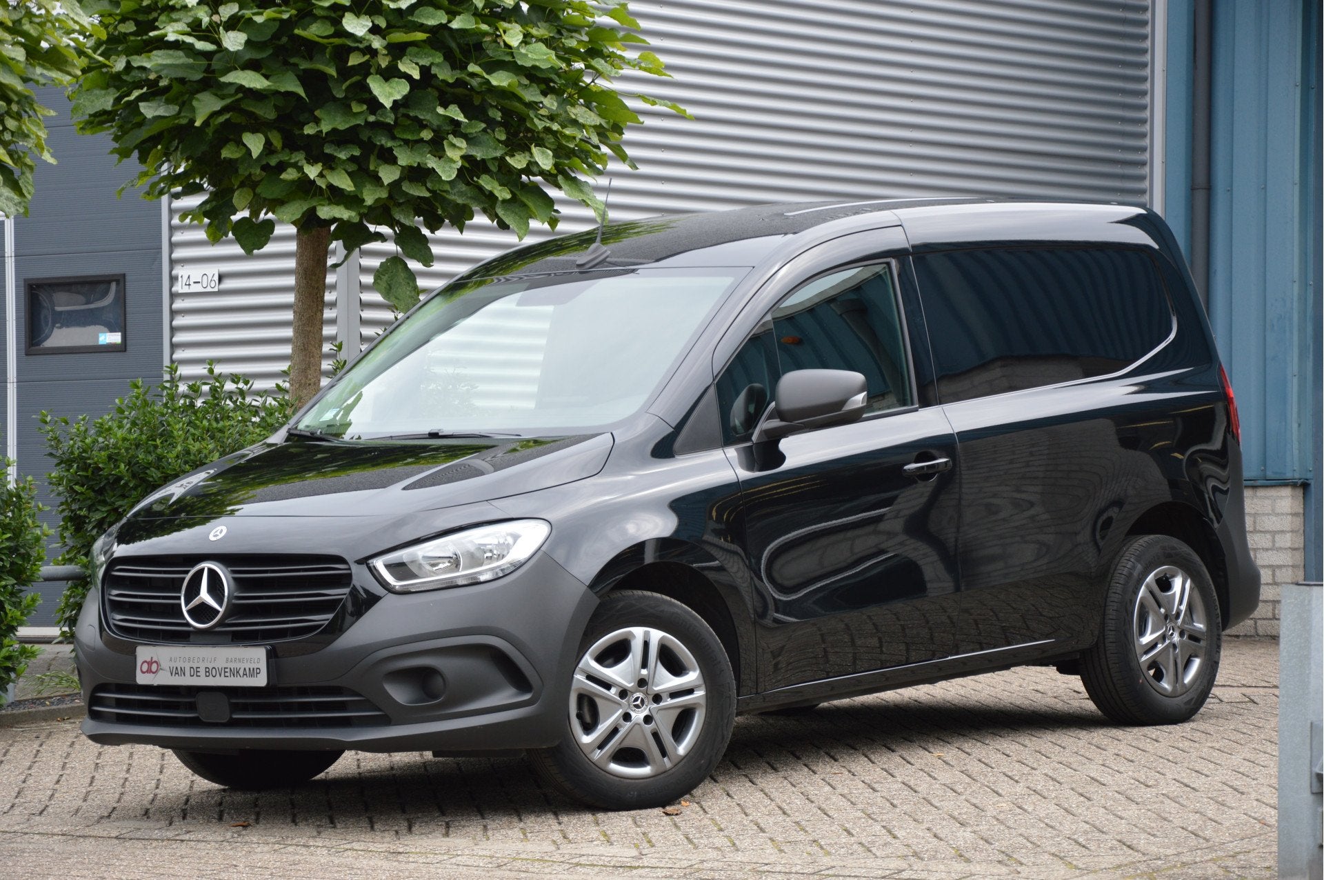 Mercedes-Benz Citan 113 L1 Pro NAVI | CRUISE | PDC | DAB | C, Auto's, Voorwielaandrijving, 12 maanden, Gebruikt, Zwart