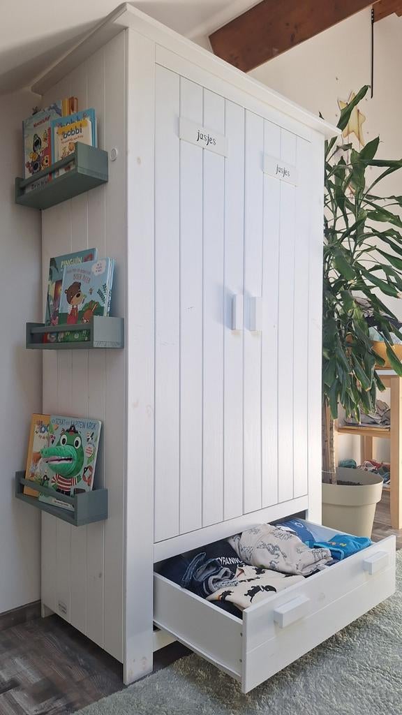 Landelijke commode en kledingkast set voor baby/kinderkamer, Kinderen en Baby's, Kinderkamer | Commodes en Kasten, Ophalen, 50 tot 70 cm