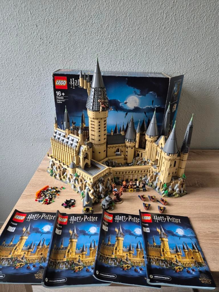 Lego Kasteel Zweinstein 71043 | Harry Potter + doos, Lego, Ophalen of Verzenden, Compleet, Complete set