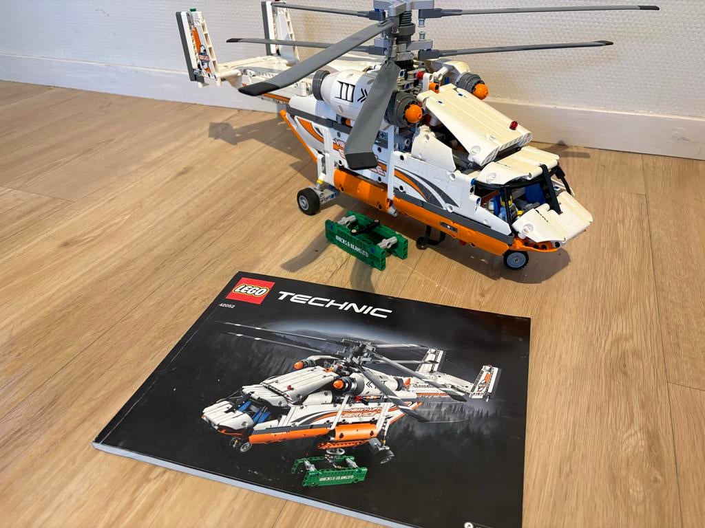 Lego Technic Helikopter 42052, Ophalen of Verzenden, Zo goed als nieuw