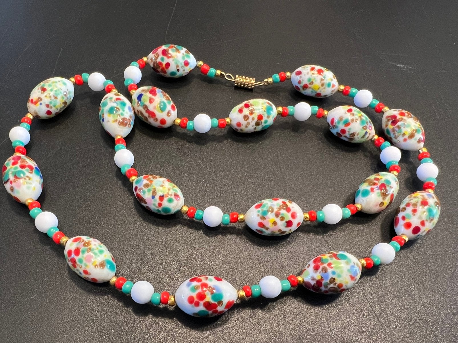 Vintage/Art Deco Murano veelkleurige spetterkralen ketting., Sieraden, Tassen en Uiterlijk, Antieke sieraden, Ophalen of Verzenden