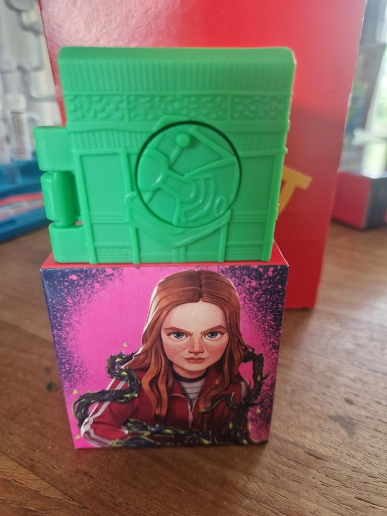 McDonald's Stranger Things Happy Meal Speeltje Max, Ophalen of Verzenden, Zo goed als nieuw, Jongen of Meisje