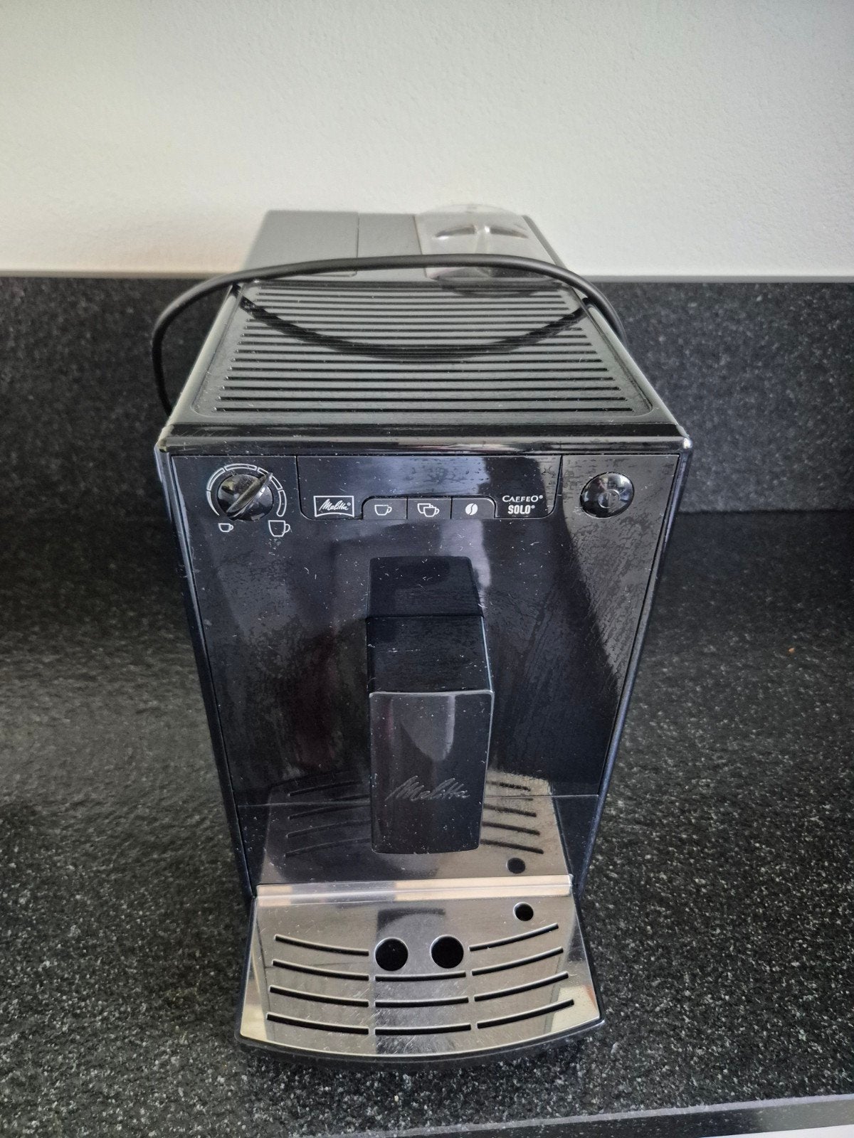 Melitta Caffeo Solo E950-322 Volautomatische Espressomachine, Witgoed en Apparatuur, Koffiezetapparaten, Afneembaar waterreservoir
