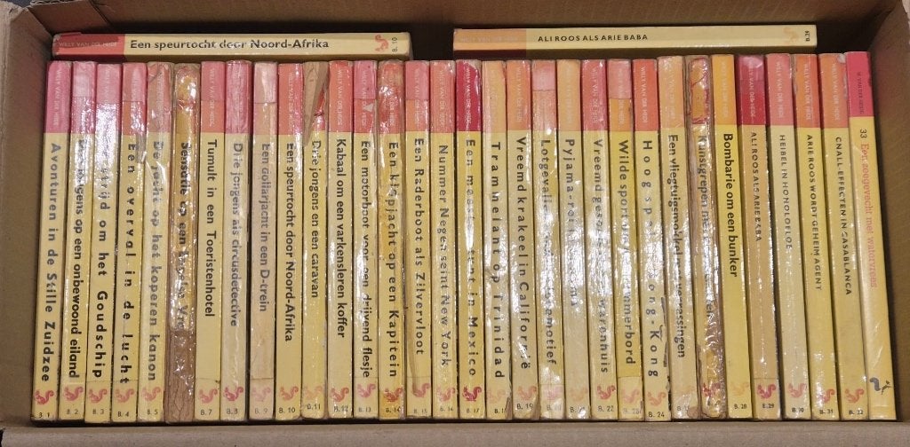 Bob Evers pockets 1-33 moeten weg, Boeken, Willy van der Heide, Fictie, Ophalen, Gelezen