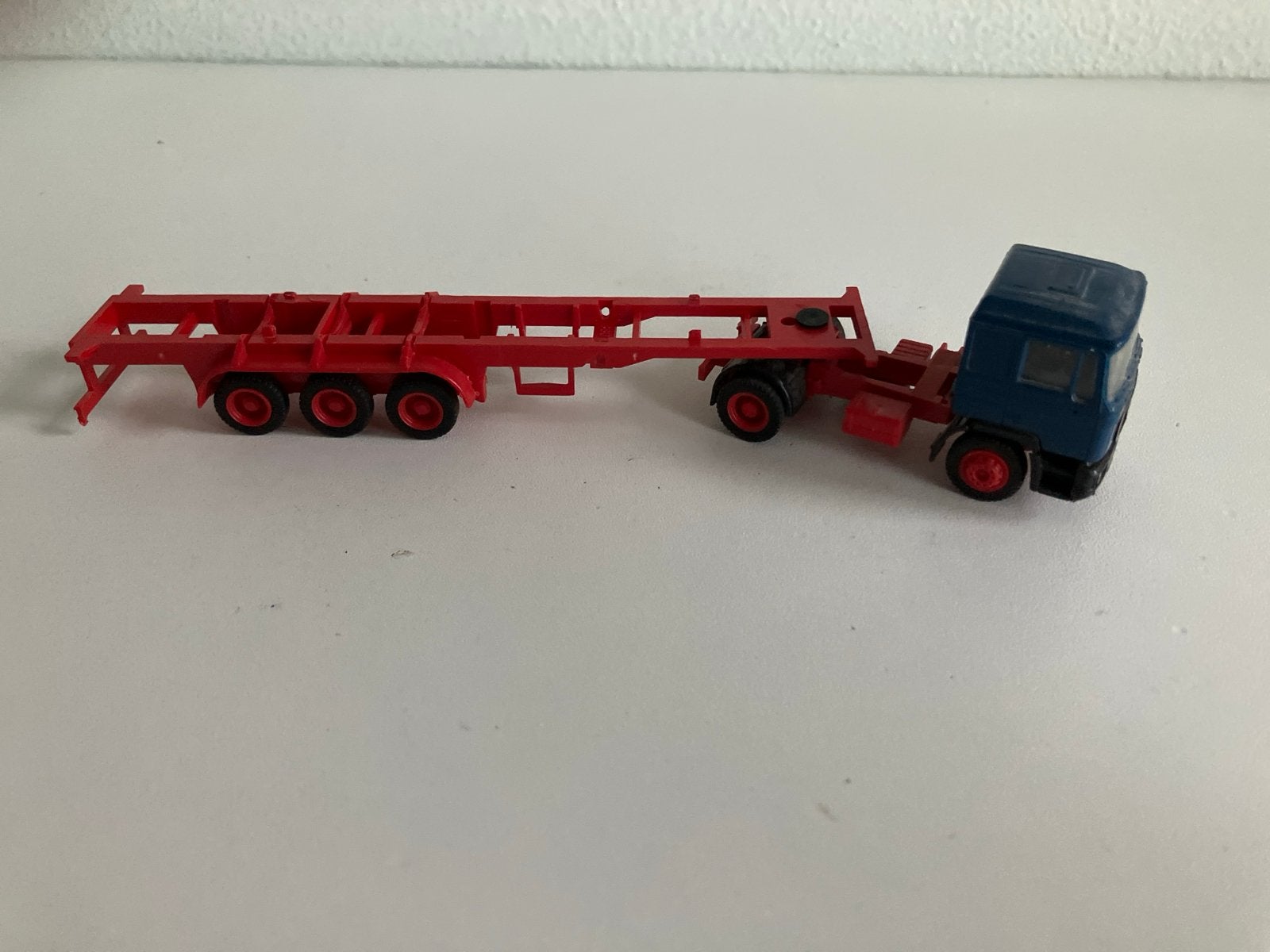 Welly Scania V8 vrachtwagen met trailer 1:87, Overige merken, Gebruikt, 1:50 of kleiner, Ophalen of Verzenden