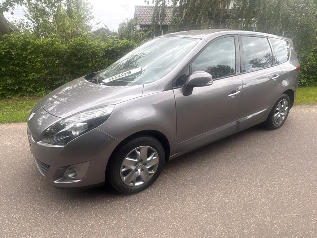 Foto 10 van Renault Grand Scenic 1.4 TCE 5P 2011 Grijs
