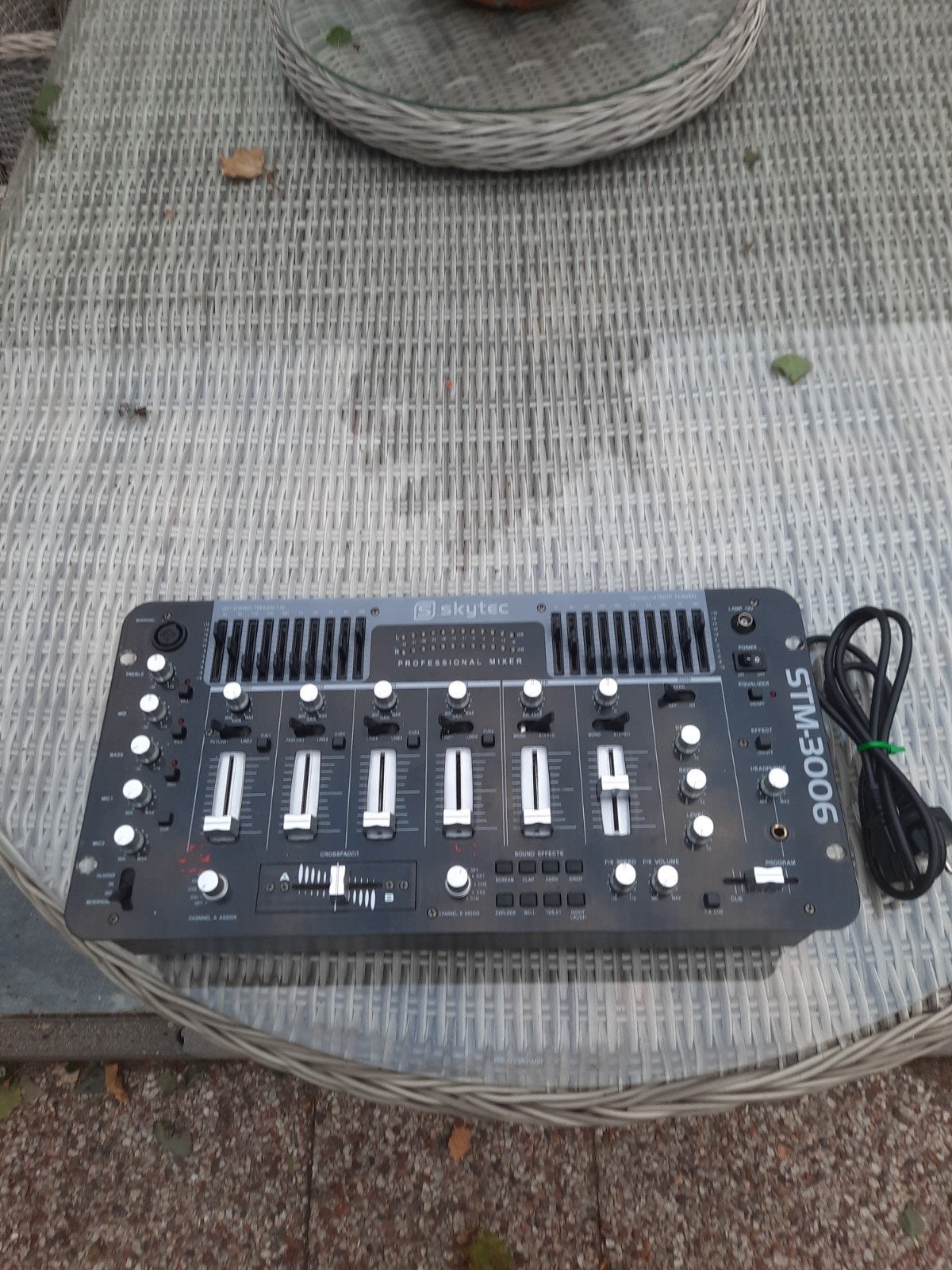 skytec mengpaneel €25, Ophalen