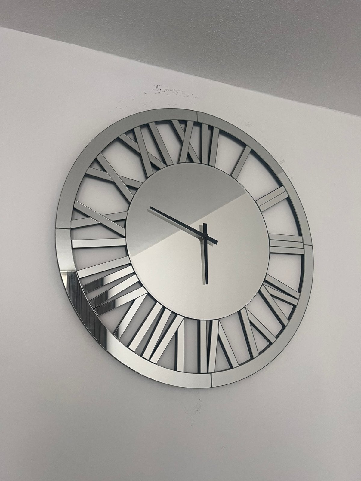 Klok romeinse, Ophalen, Zo goed als nieuw, Wandklok