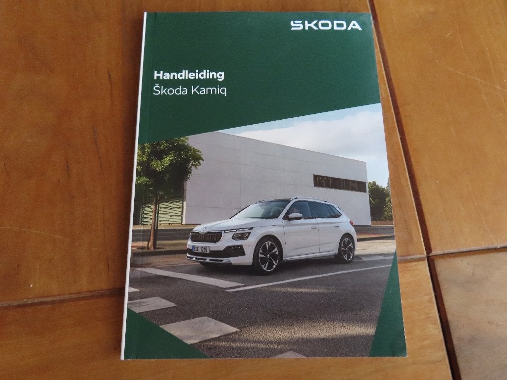 Nieuw instructieboek Skoda Kamiq 11-2024 incl. media/navi, Auto diversen, Handleidingen en Instructieboekjes, Ophalen of Verzenden