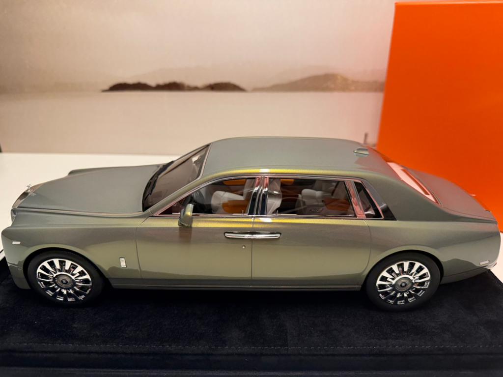 1:18  DF Rolls-Royce Phantom Extended Wheelbase, Hobby en Vrije tijd, Modelauto's | 1:18, Nieuw, Auto, Overige merken, Ophalen of Verzenden
