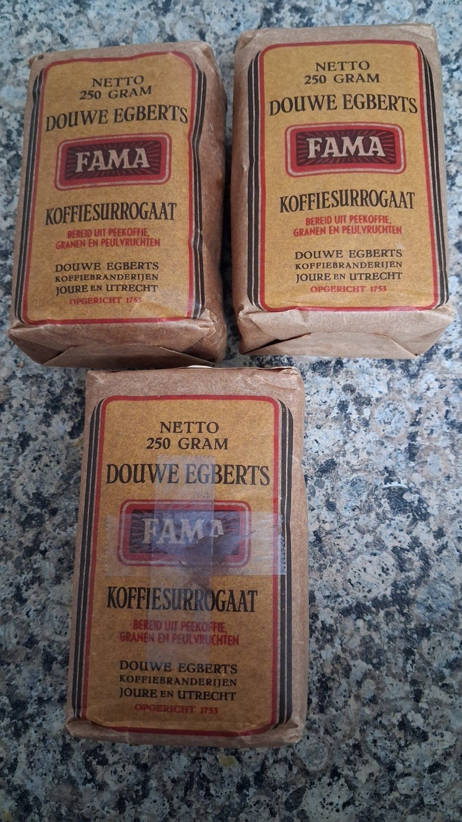 Zeldzaam 3x Douwe Egberts Fama Koffiesurrogaat (oud), Ophalen of Verzenden