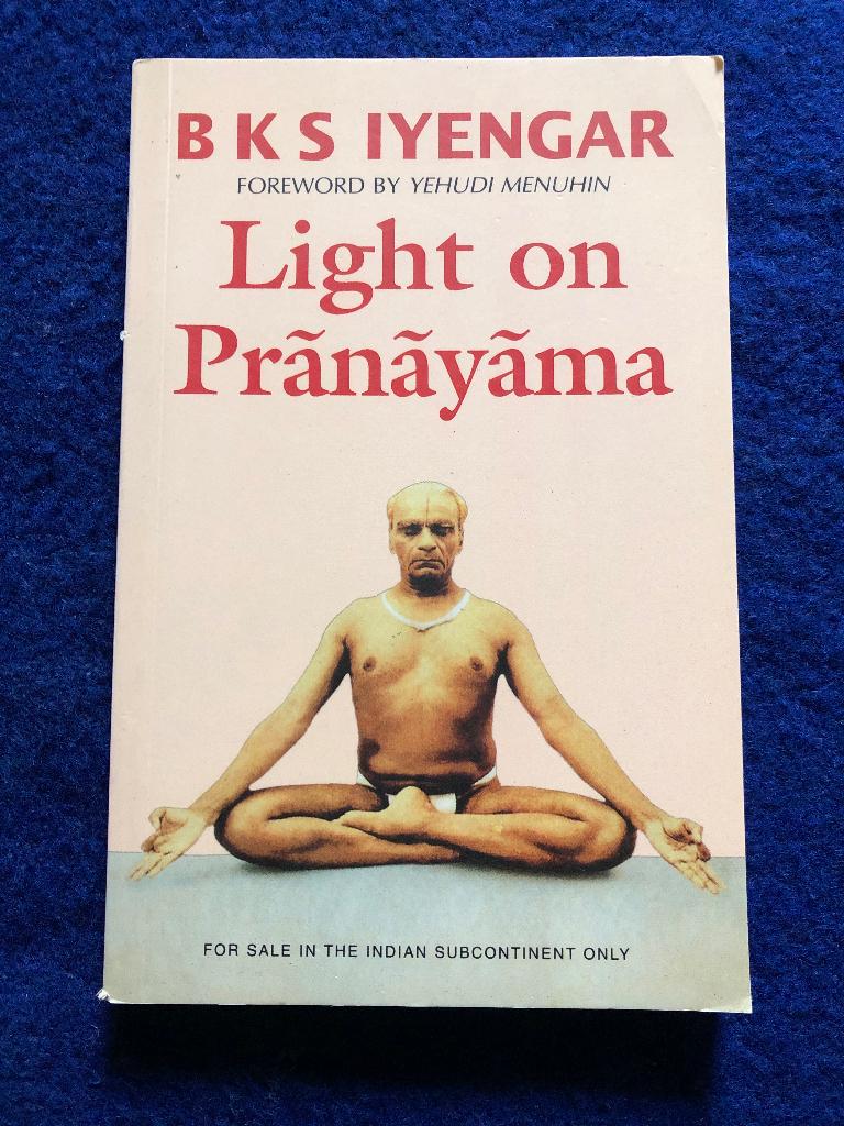 B.K.S. Iyengar.      Light on Prãnãyãma, Boeken, Ophalen of Verzenden, Zo goed als nieuw