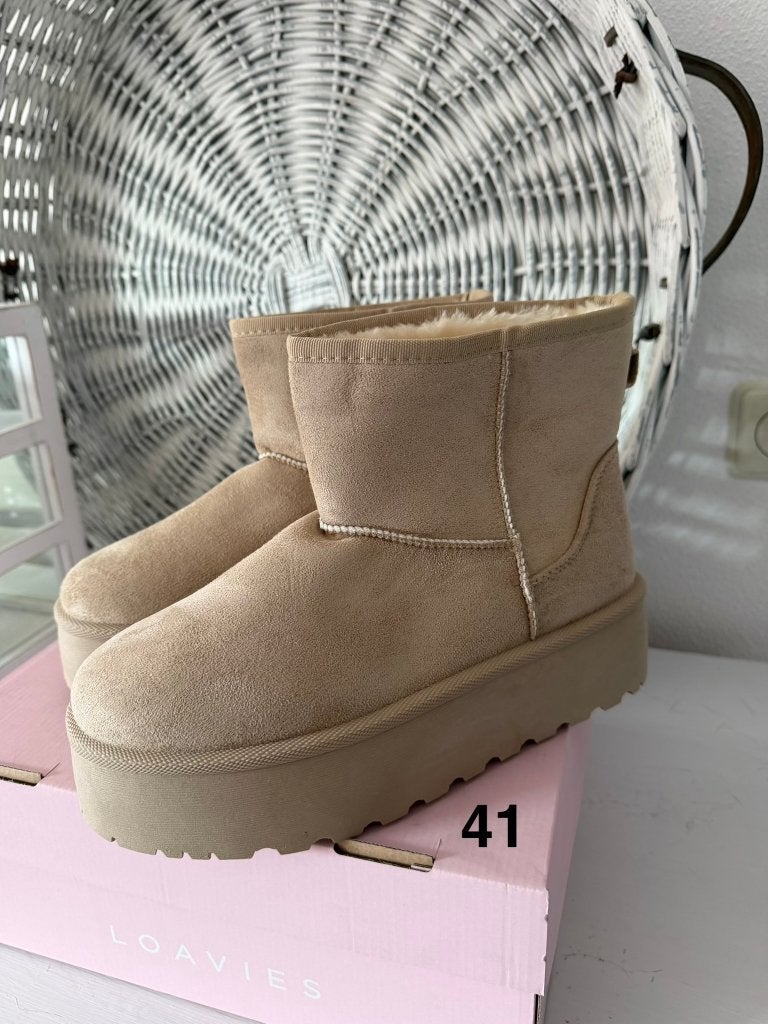 NIEUW > Beige gevoerde Enkellaarzen / Maat 41 / Loavies, Kleding | Dames, Schoenen, Verzenden, Beige, Lage of Enkellaarzen, Nieuw