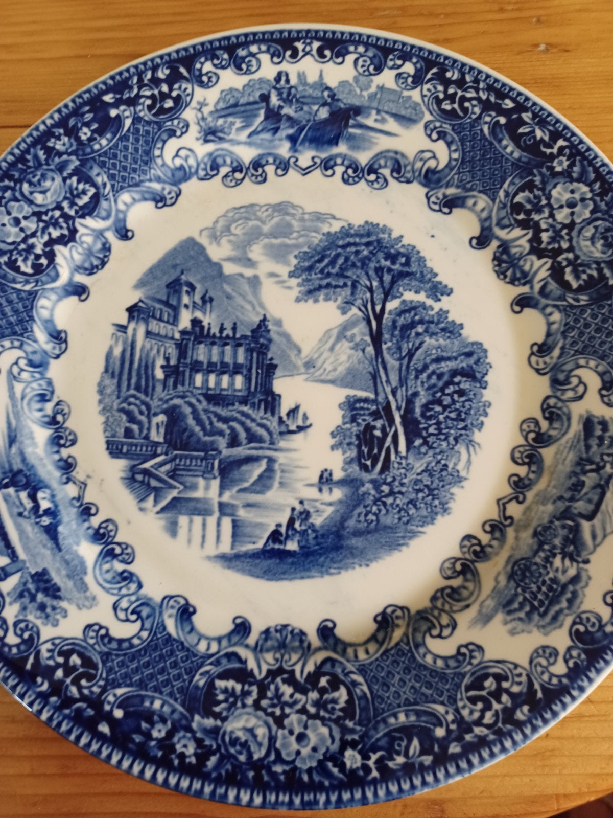 Antiek blauw-wit bord 'Old England' petrus regout, Ophalen of Verzenden