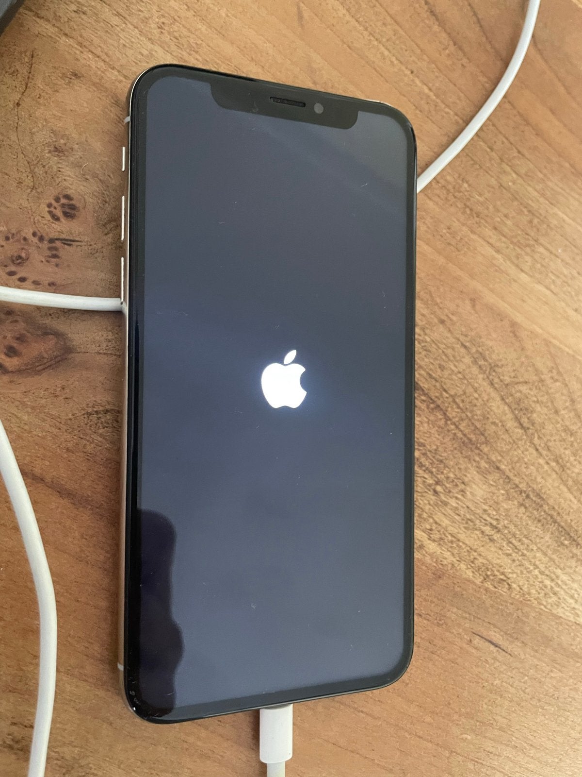 Defecte iPhone X - Apple logo zichtbaar bij aansluiten, Ophalen, IPhone X, Zonder simlock, Niet werkend