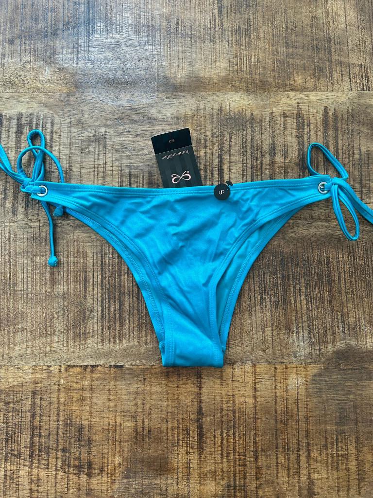 Hunkemöller Celine Cheeky Bikinibroekje S, Blauw, Nieuw, Ophalen of Verzenden, Bikini