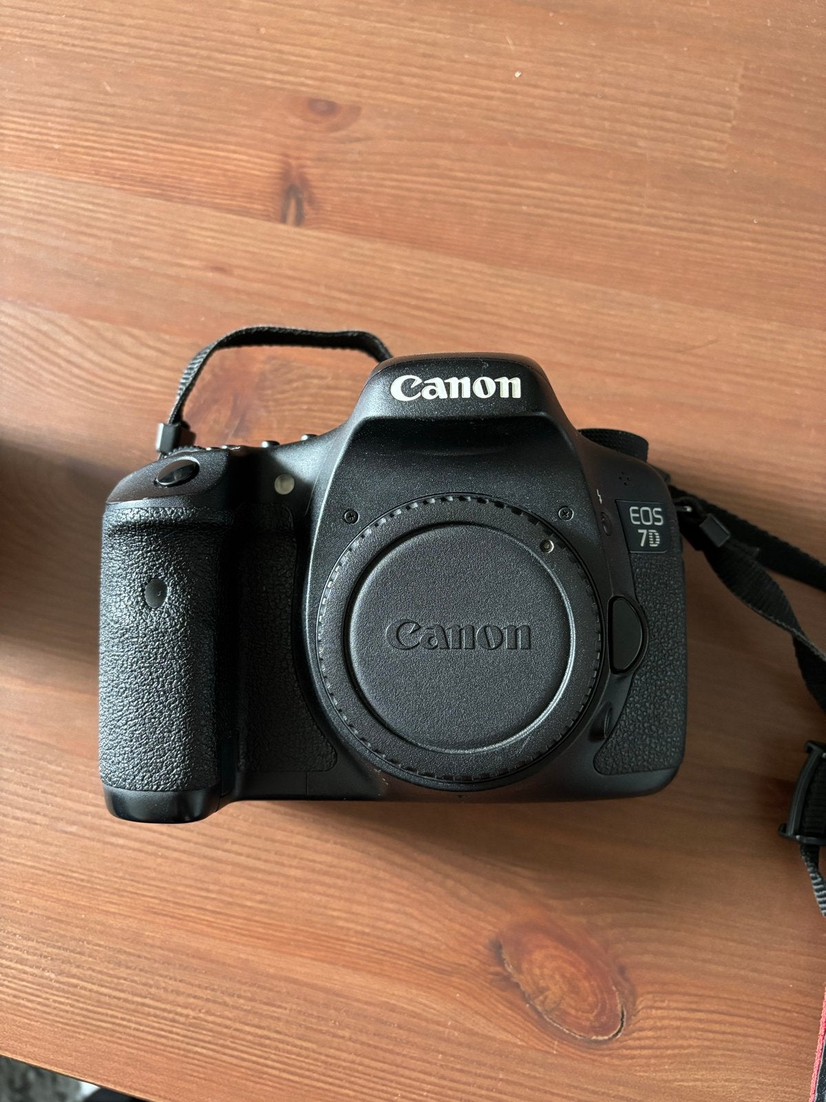 Canon EOS 7D spiegelreflexcamera met 18-55mm lens, Ophalen, Zo goed als nieuw, Standaardlens, Zoom