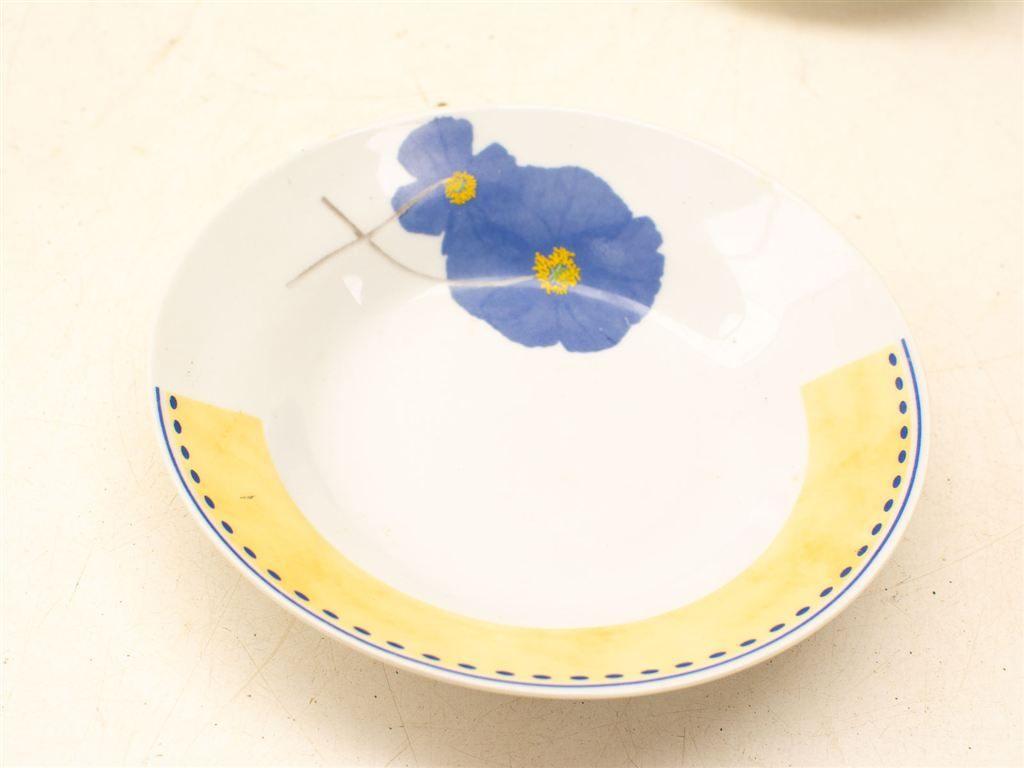 3 diepe borden 30639, Gebruikt, Ophalen of Verzenden, Bord(en), Wedgwood