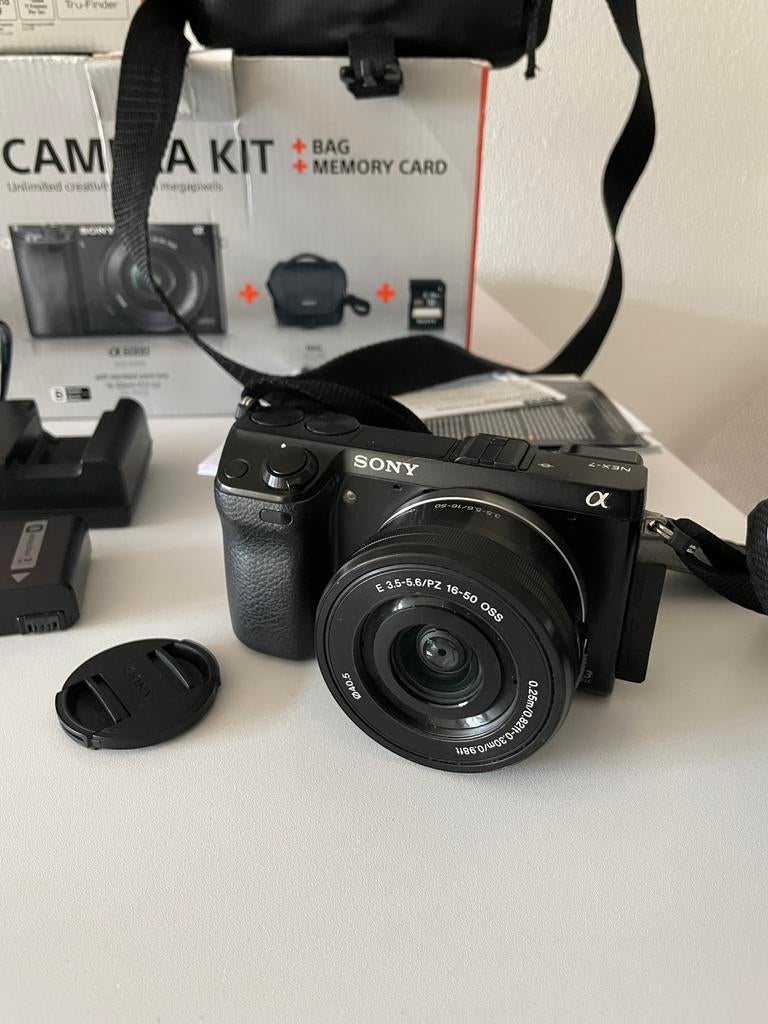 Sony NEX-7 systeemcamera + 16-50mm OSS lens | complete set, Audio, Tv en Foto, Fotocamera's Digitaal, Ophalen, Zo goed als nieuw