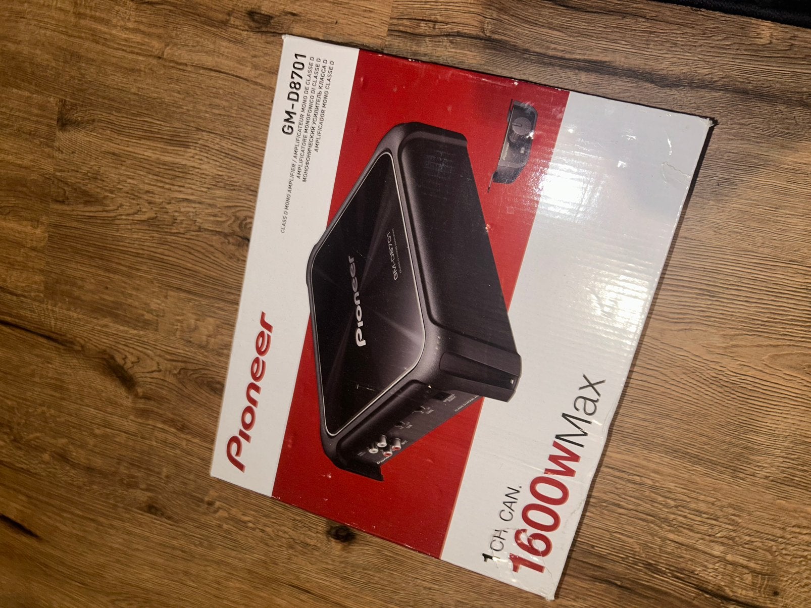 Pioneer GM-D8701 – 1600W mono class D versterker