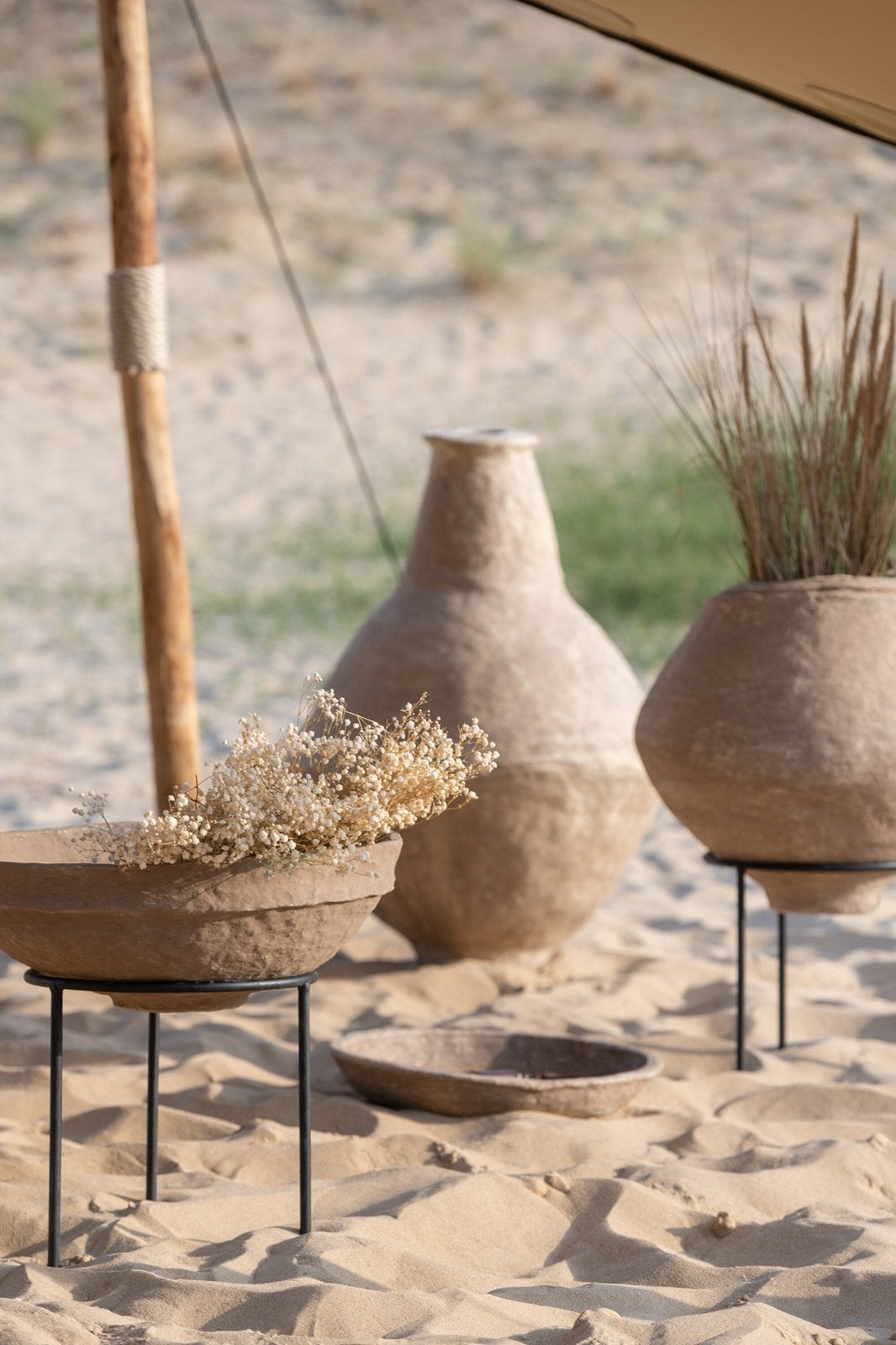 Schaal Op Voet Chad Papier Mache Bruin, Huis en Inrichting, Overige materialen, Schaal, Veens Living, Rond