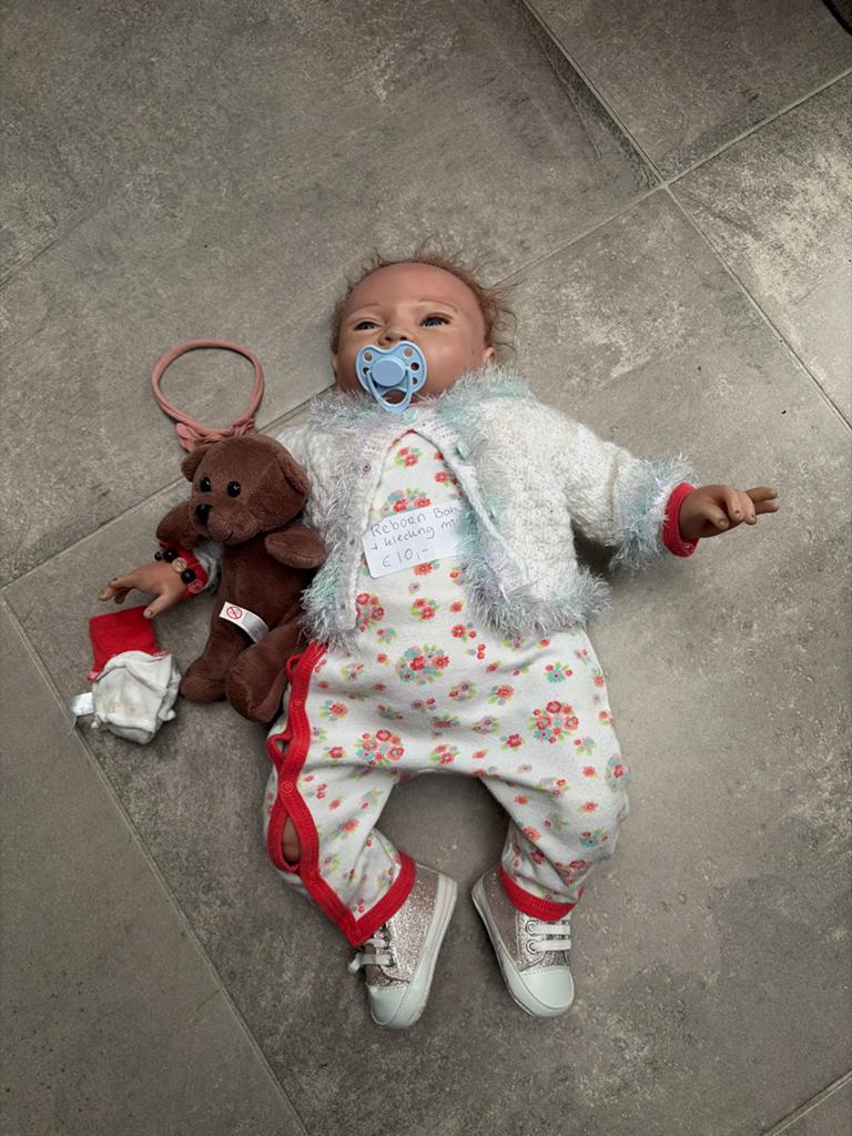 Reborn Baby Pop met Accessoires, Ophalen of Verzenden, Zo goed als nieuw, Babypop