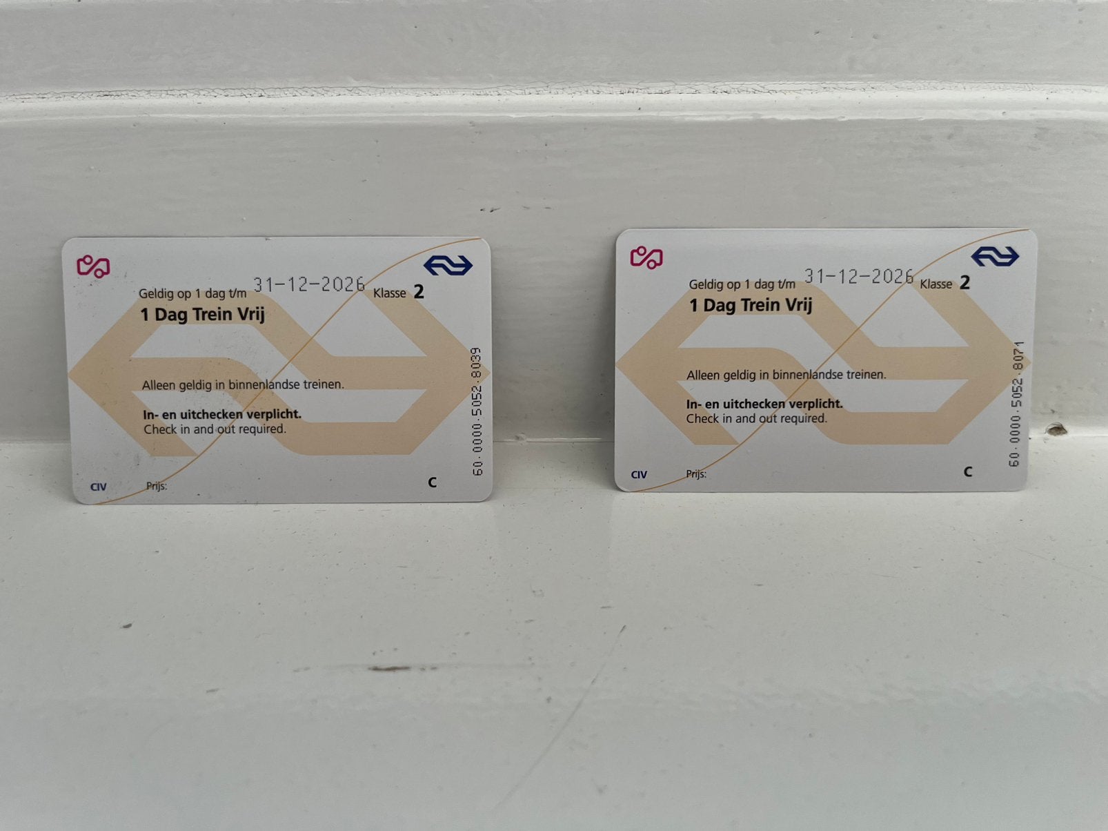 Geen onzin biedingen NS vrij tickets dagkaart 45€ per stuk…!, Ophalen, Zo goed als nieuw