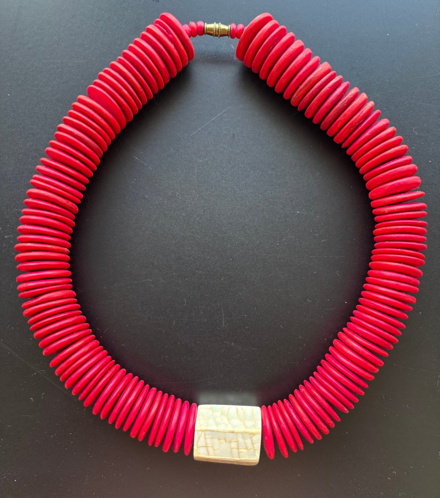 Collier van Manouk, Ophalen of Verzenden, Zo goed als nieuw, Roze, Overige materialen