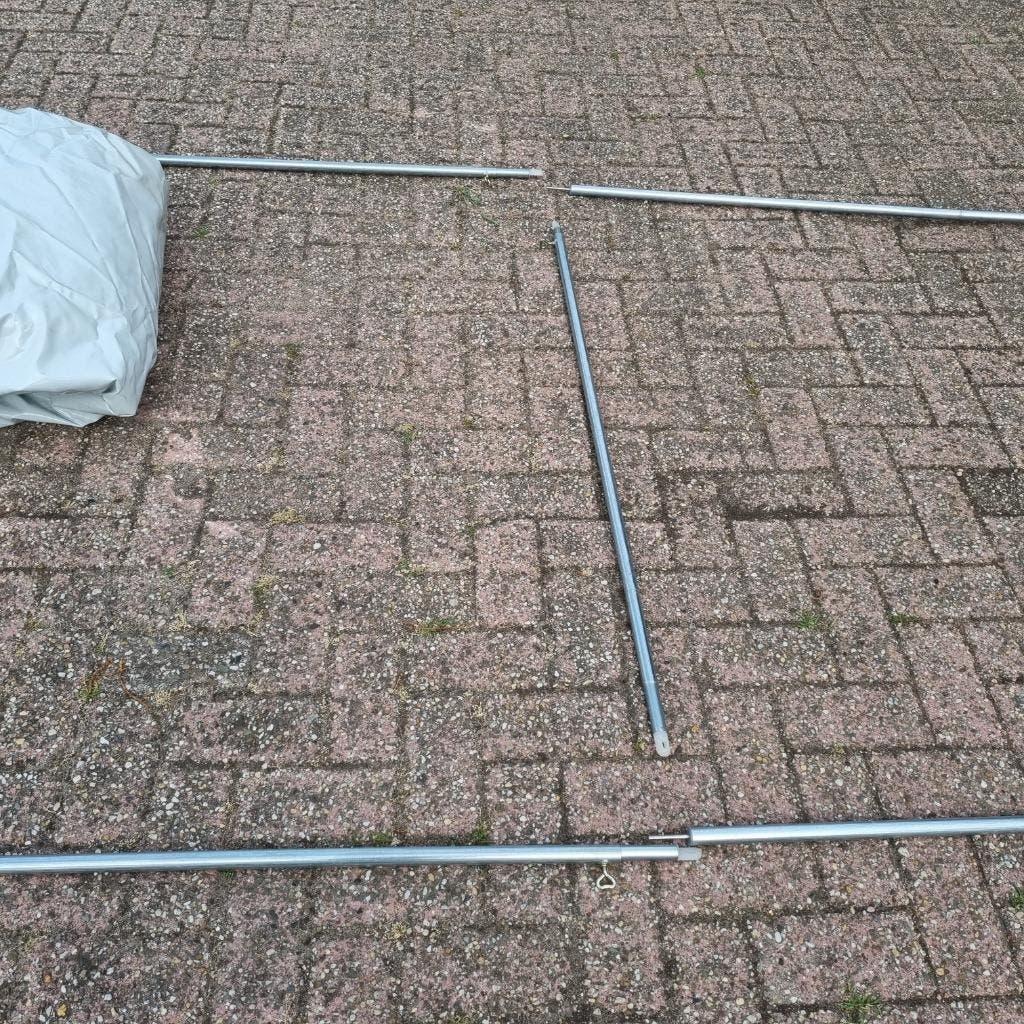 kleine voortent wintertent voor caravan of camper, Caravans en Kamperen, Tenten, Ophalen of Verzenden, Zo goed als nieuw, Tot en met 4