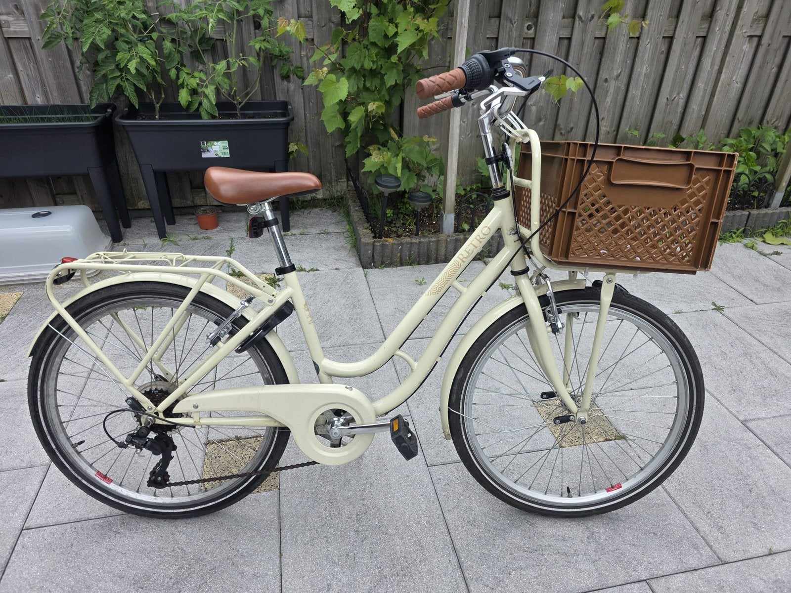 Mooie Retro Stadsfiets / Meisjesfiets 24 inch frame 38 cm, Versnellingen, Zo goed als nieuw, Minder dan 47 cm, Ophalen