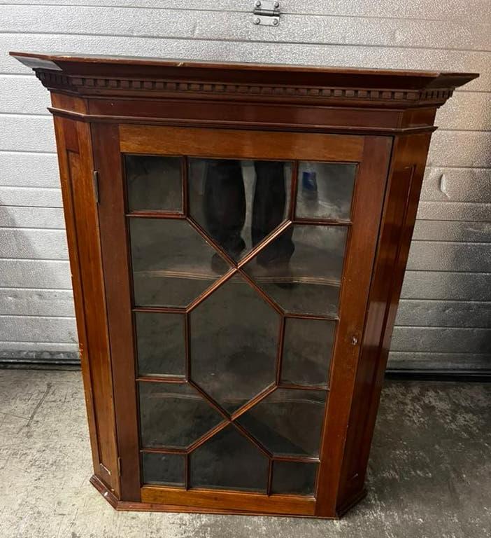 Vintage hoek kastje / drankkast (ophangbaar), Antiek en Kunst, Antiek | Meubels | Kasten, Ophalen