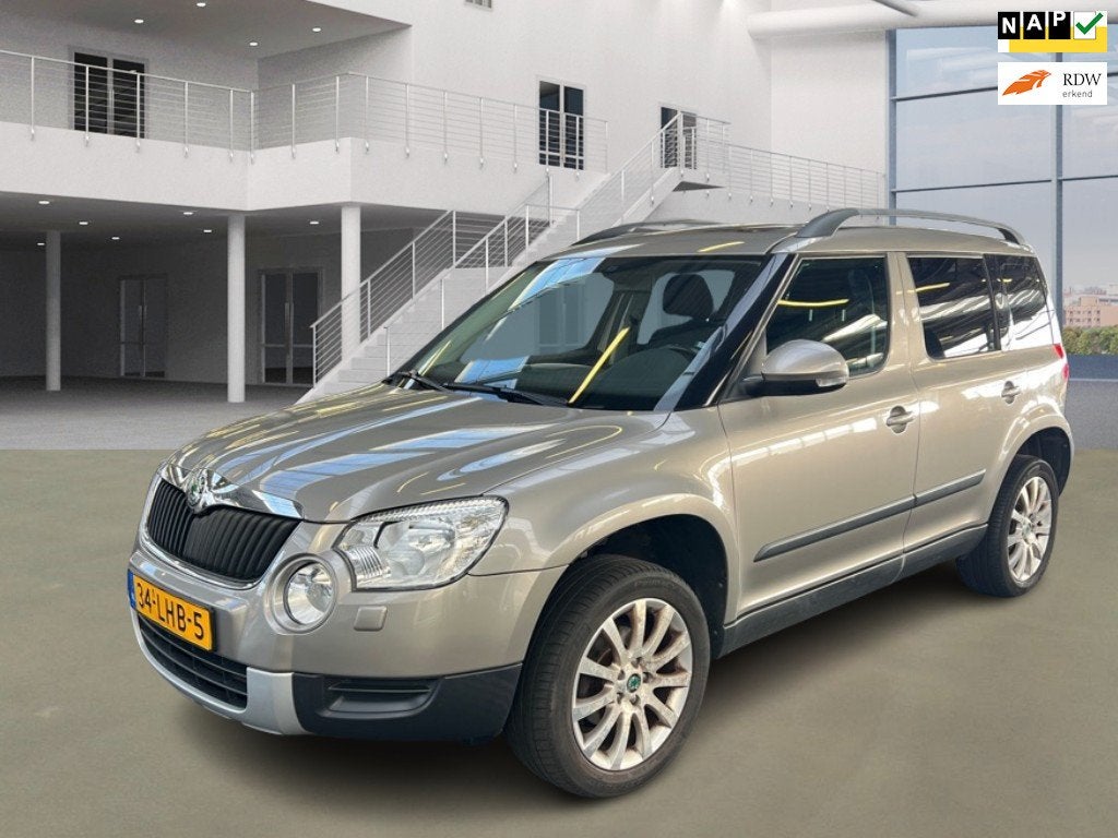Skoda Yeti 1.2 TSI Ambition, Euro 5, Gebruikt, 4 cilinders, Beige