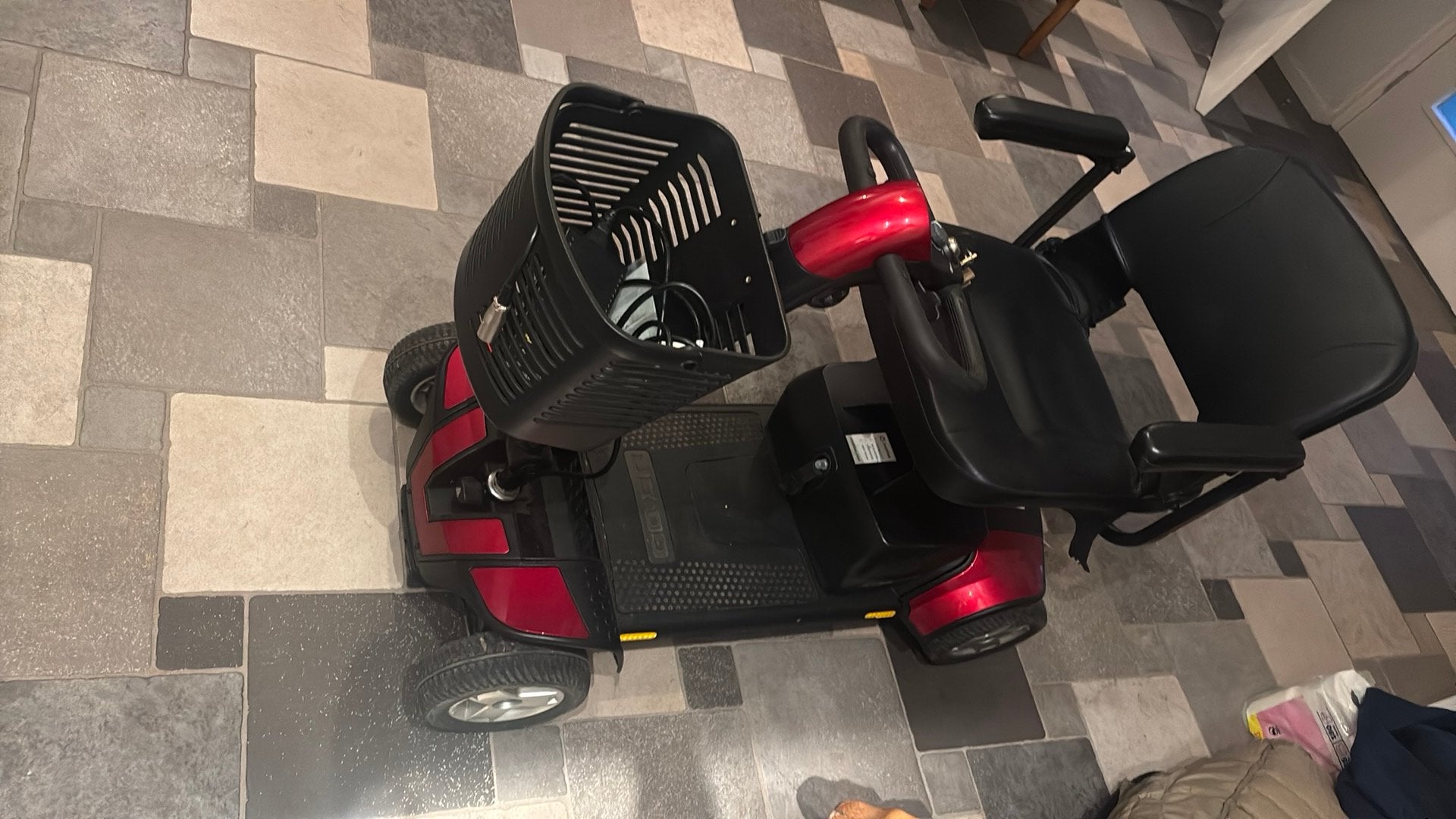 Scootmobiel inklapbaar opvouwbaar met 4 wielen, Ophalen, Zo goed als nieuw, 16 t/m 25 km, 10 km/u of minder