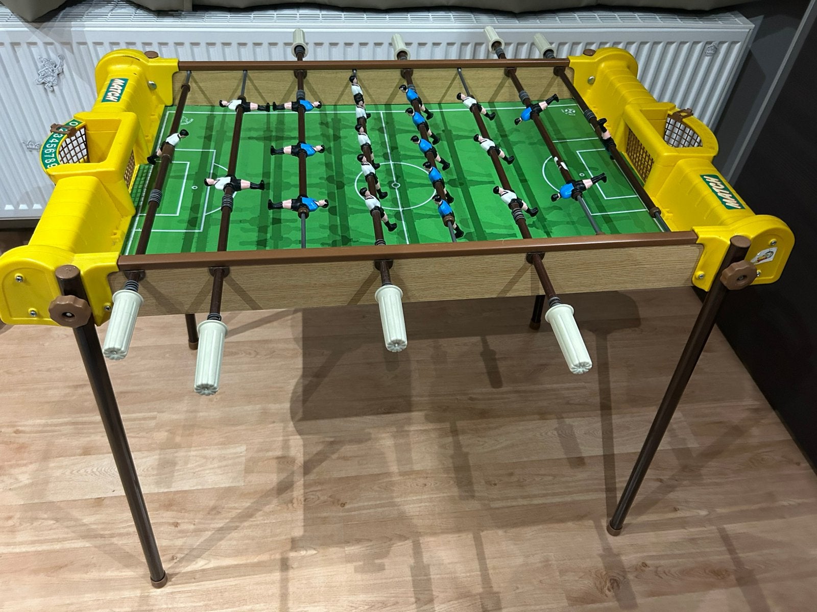 Voetbaltafel, Kinderen en Baby's, Ophalen, Zo goed als nieuw