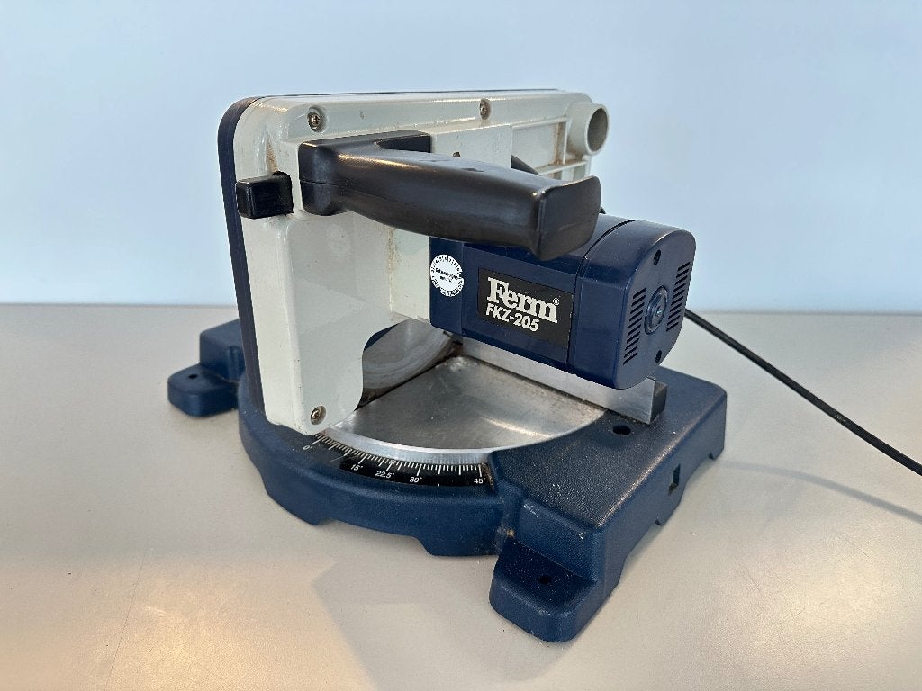 Ferm FKZ-205 afkortzaagmachine 230V, Ophalen, Topcraft/FERM, Zo goed als nieuw, Afkortzaag