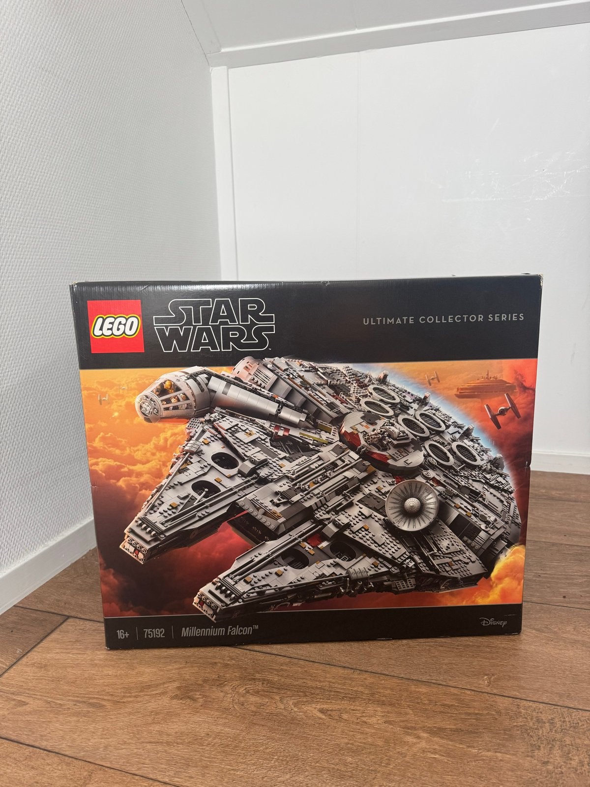 Lego Millennium Falcon 75192 Star Wars, Star Wars, Lego, Ophalen of Verzenden, Zo goed als nieuw