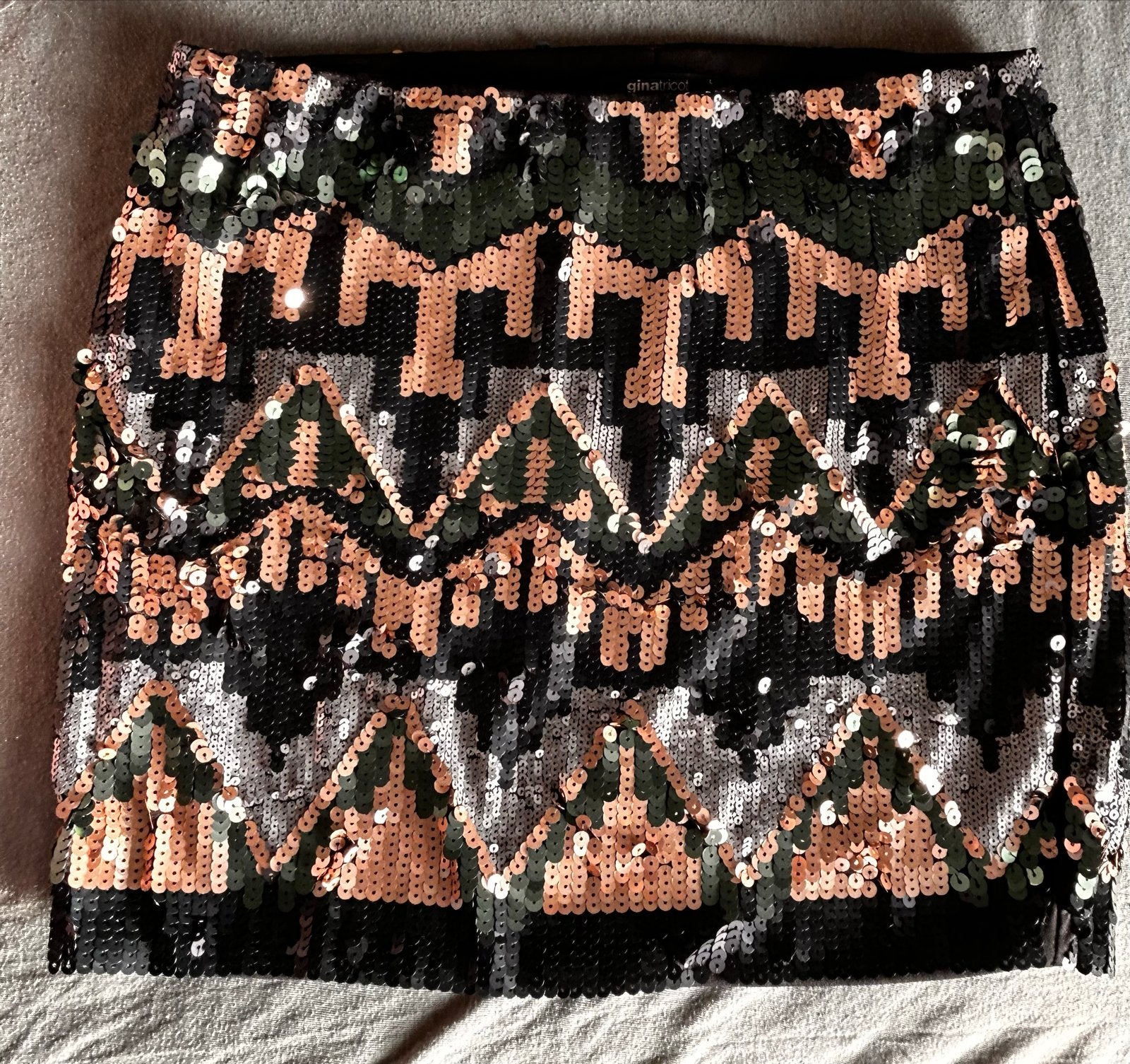 Gina Tricot pailletten rokje maat L, Zwart, Maat 42/44 (L), Nieuw, Ophalen of Verzenden